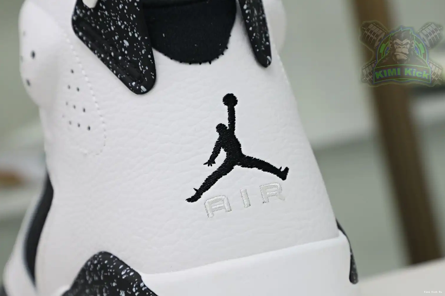 Kimikick Jordan Jordan Oreo Air Retro 6 0821